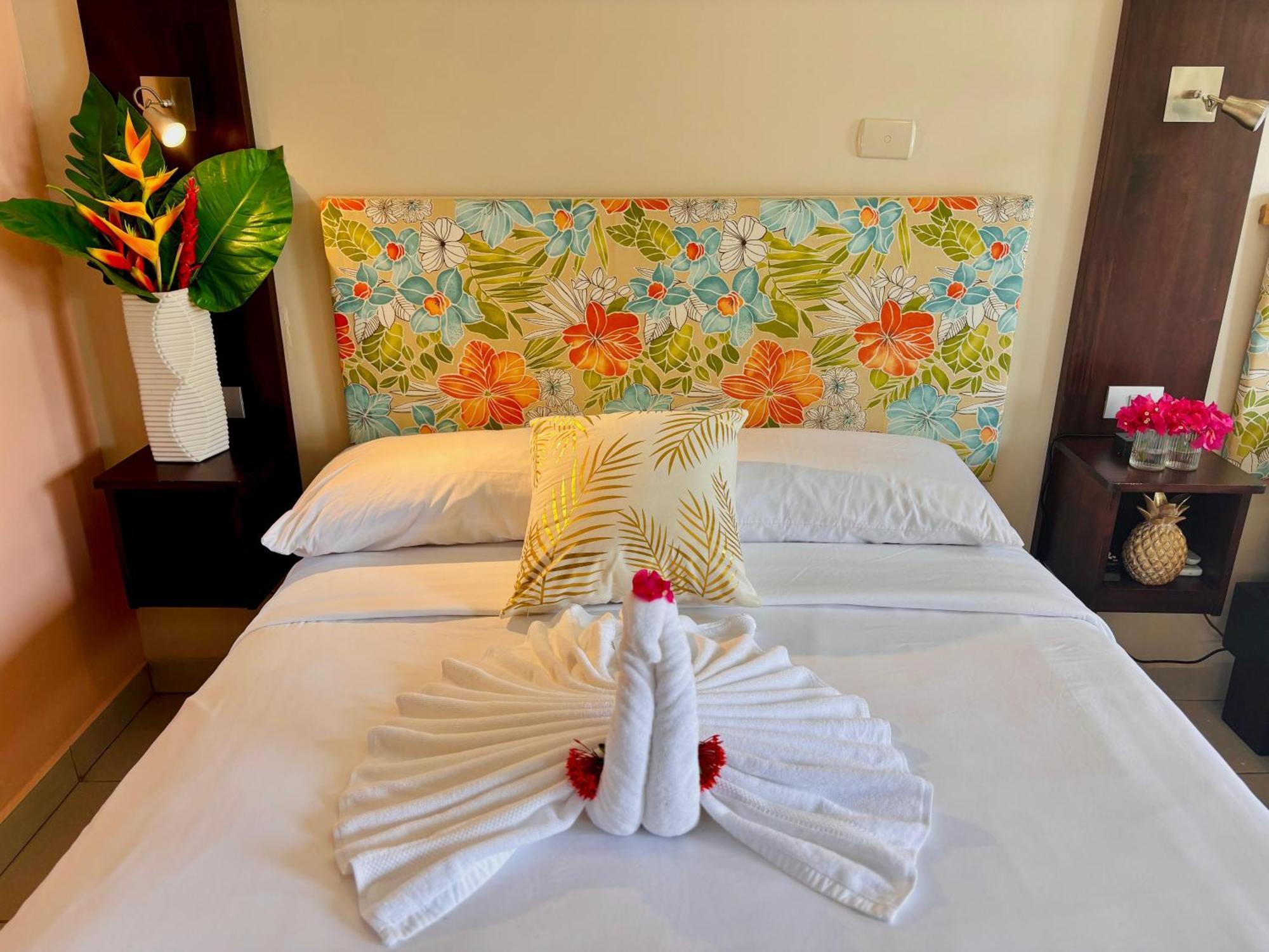 Las Brisas Resort And Villas Jaco Ruang foto