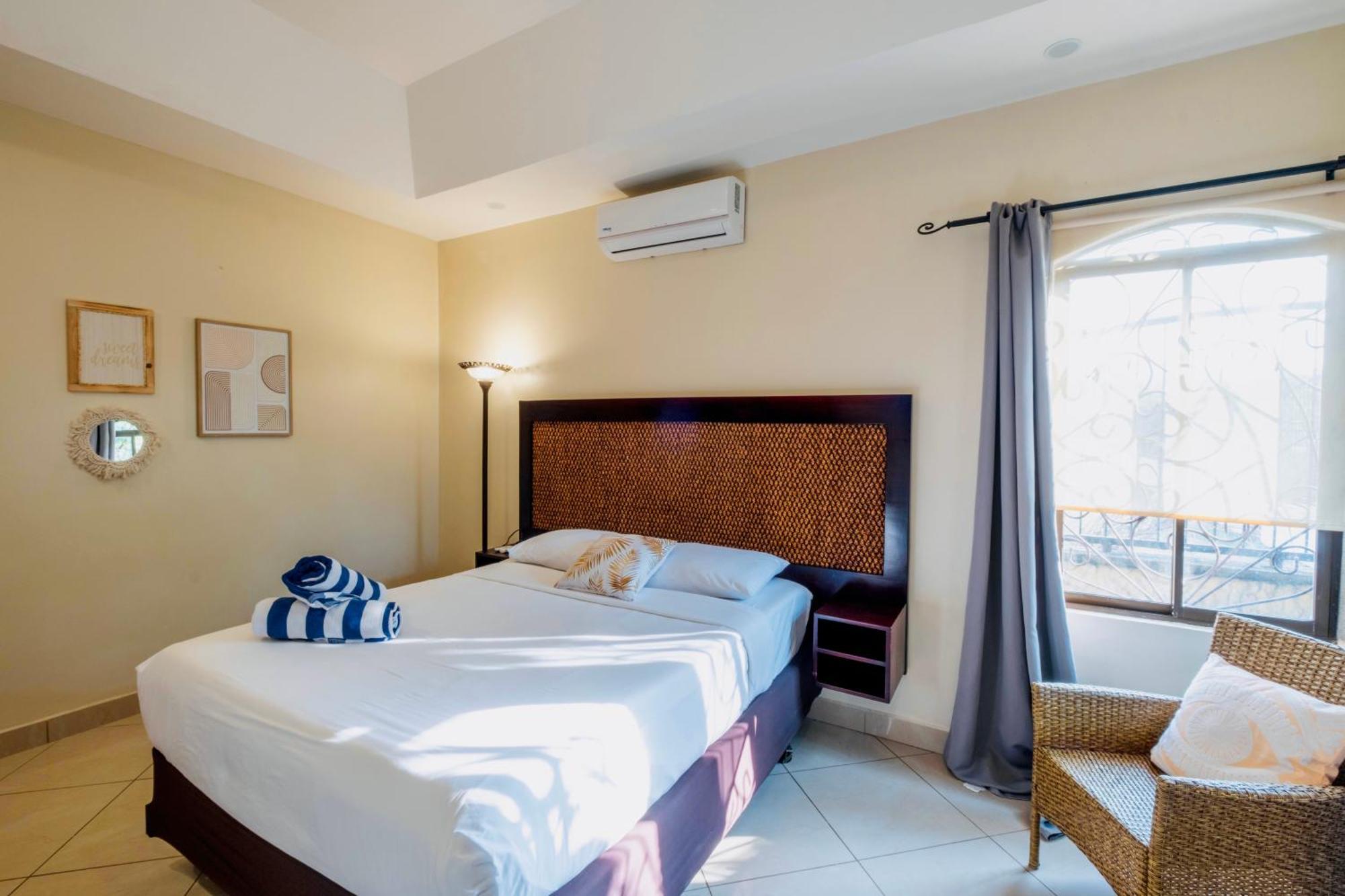 Las Brisas Resort And Villas Jaco Ruang foto
