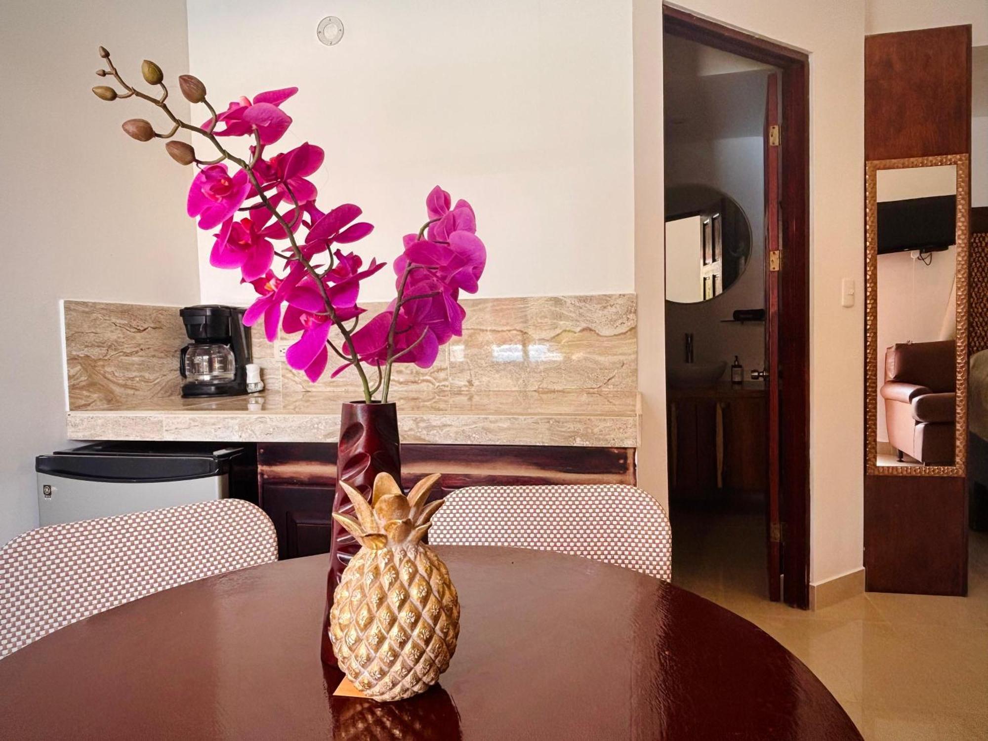 Las Brisas Resort And Villas Jaco Ruang foto